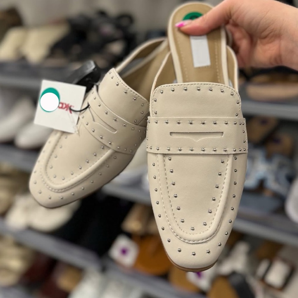 Steve Madden Studded Cream Loafers
